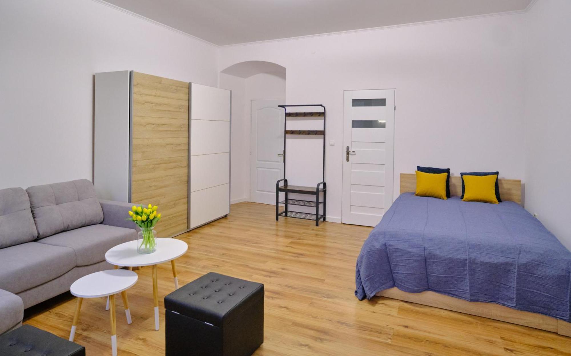 Urania Apartamenty Kowary Ruang foto